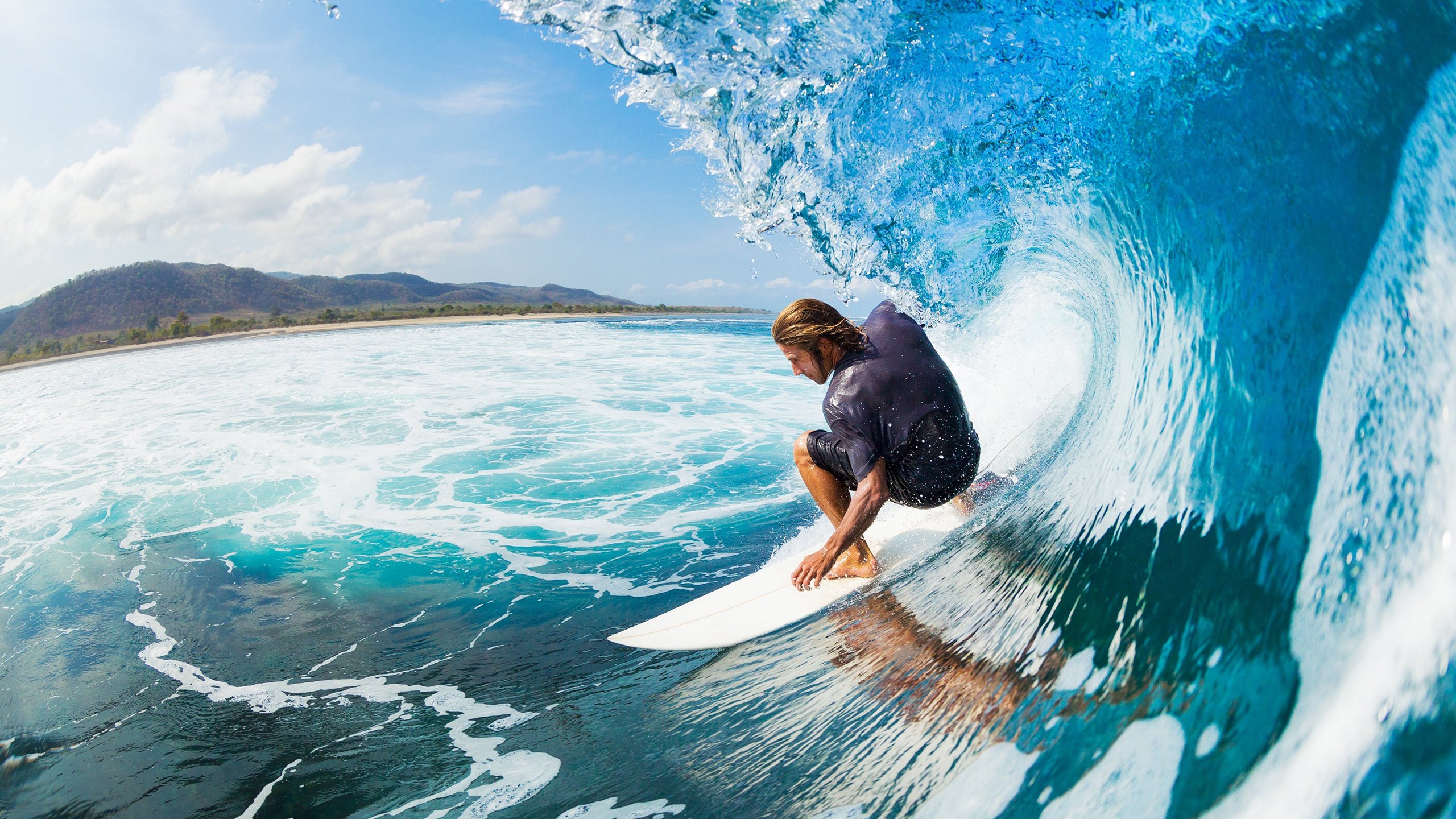 特色夜跑比赛，点亮城市夜色，创意夜跑